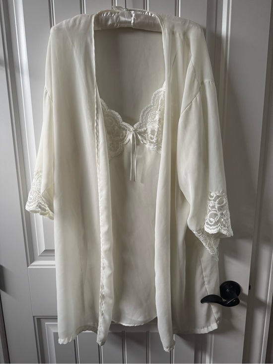 Other - Silk-Feel Ivory Lace Trim Robe and Chemise Set